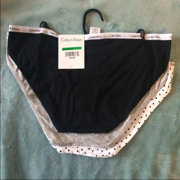 💥SALE💥 Calvin Klein Underwear Bundle - Picture 2 of 4